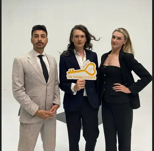 Cho thuê mẫu tây