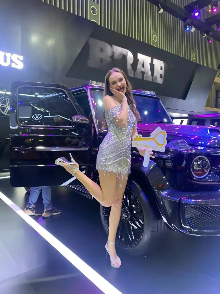 Cho thuê mẫu tây