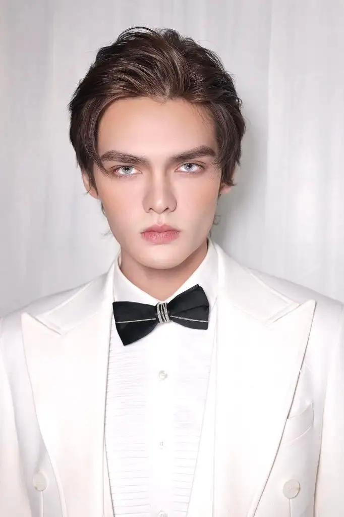 Cho thuê mẫu tây